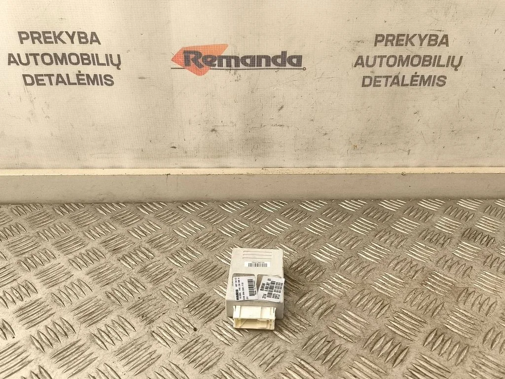 Oro pakabos valdymo blokas (galinės)