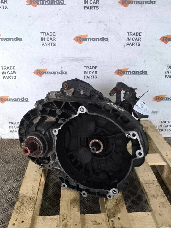 Mechaninė 6 pavarų dėžė