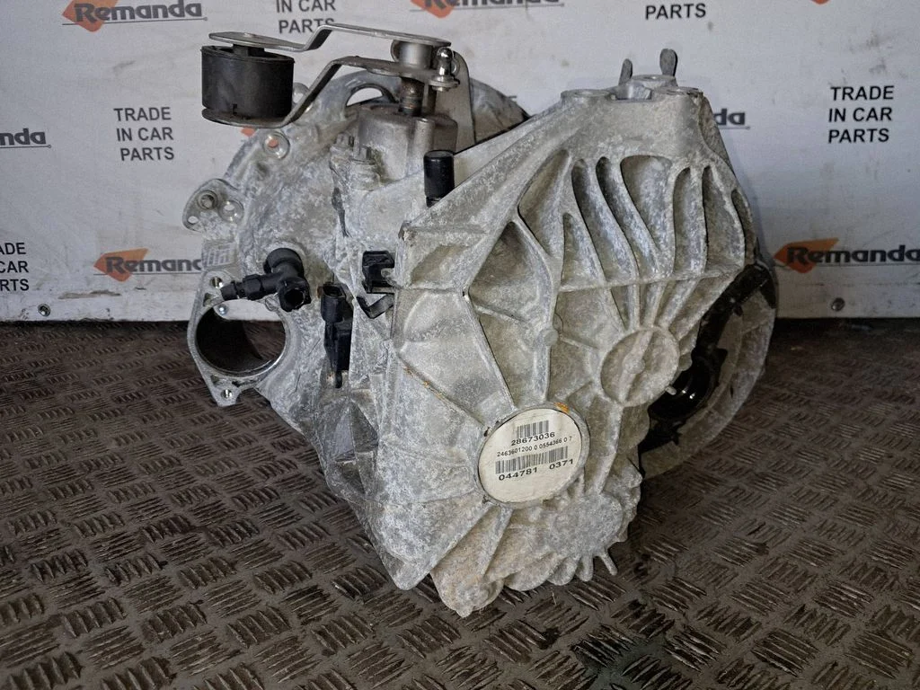 Mechaninė 6 pavarų dėžė
