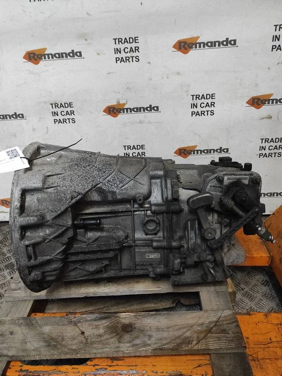 Mechaninė 6 pavarų dėžė