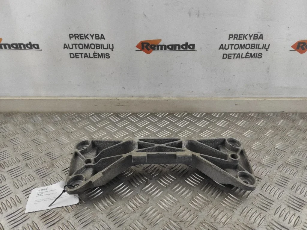 Gearbox mounting bracket – BMW 4 Series F36 Gran coupe (2014-2017)