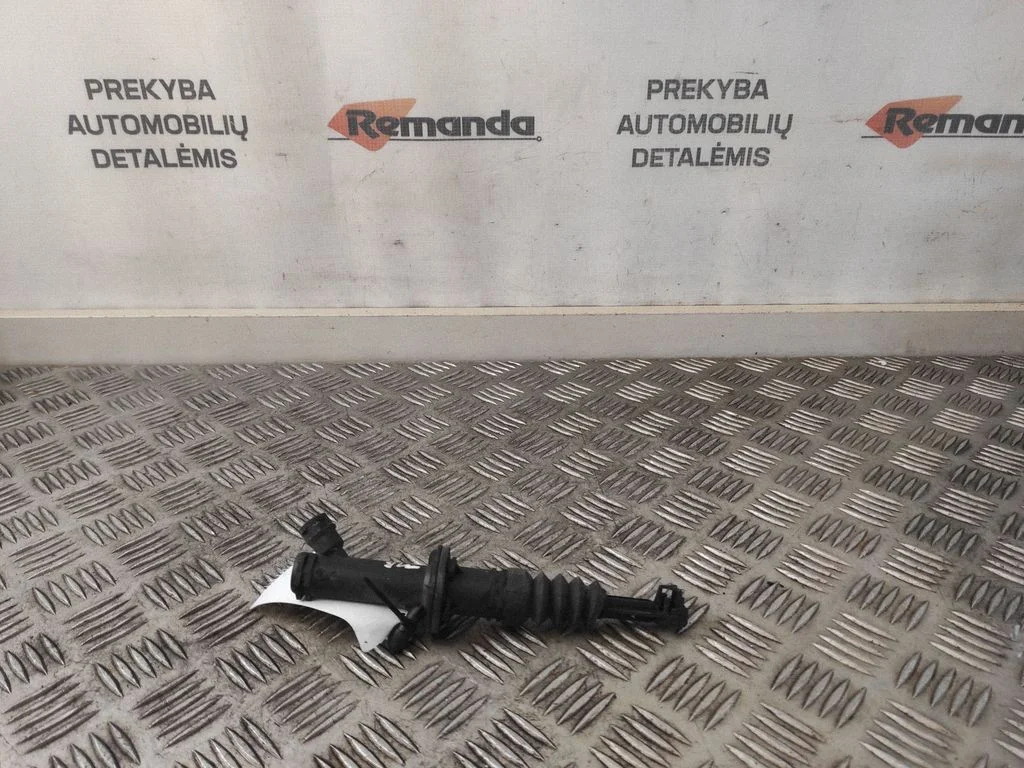 Darbinis sankabos cilindriukas