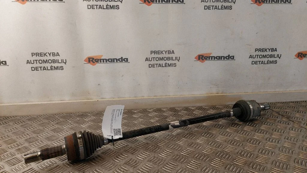 Aizmugurējā pusass 49600N700