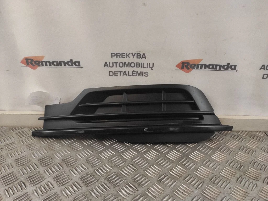 Front bumper lower grill 3G8853665