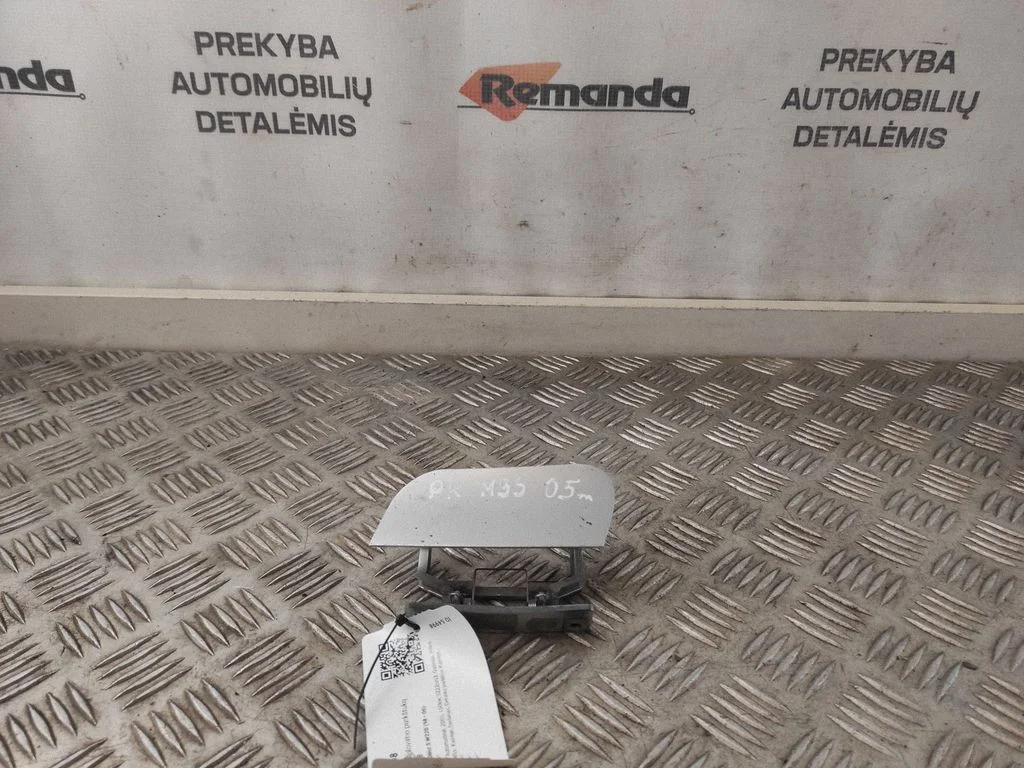 Žibintų apiplovimo purkštukų dangtelis