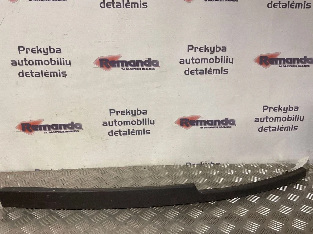 Apatinė bamperio dalis (lūpa)