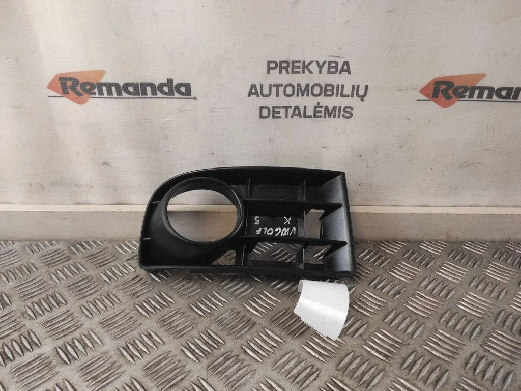 Priešrūkinio žibinto apdaila/ grotelės