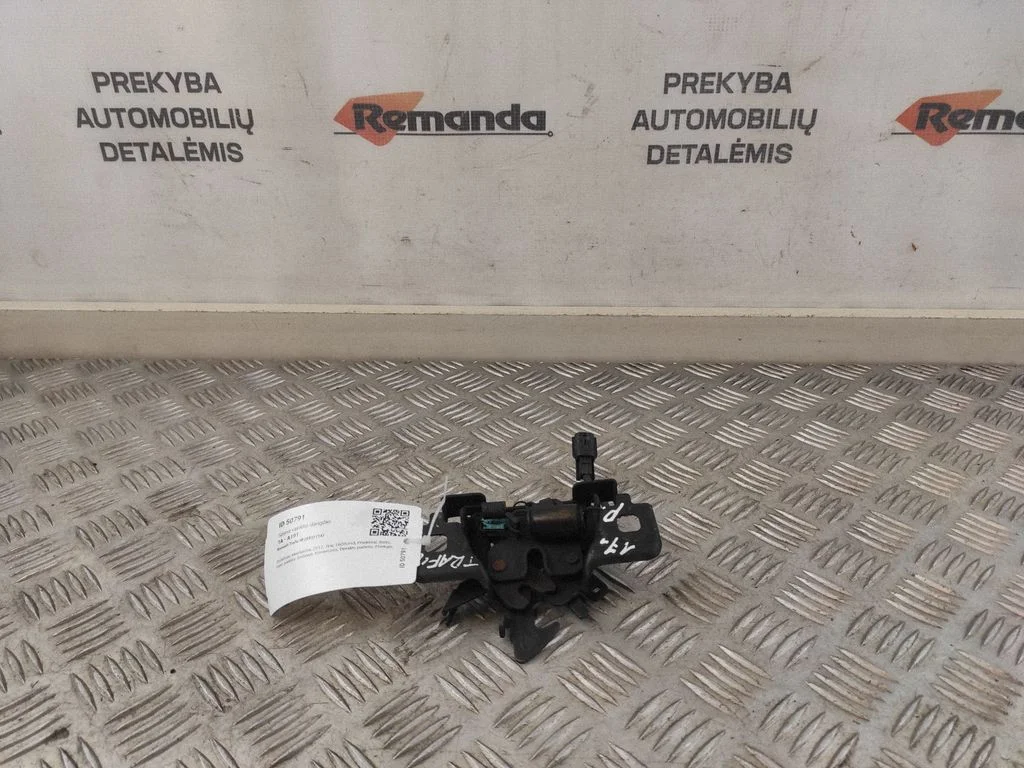 Zamek maski 656011705R