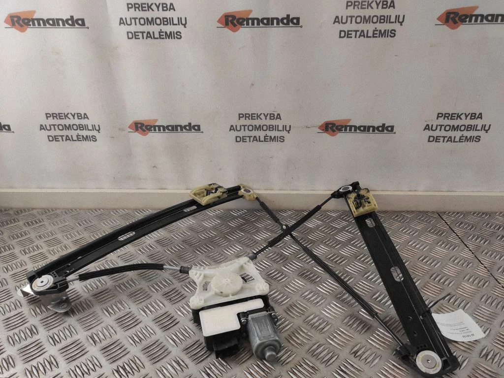 Priekšējā el. loga pacēlāja mehānisma komplekts 2G4837461B