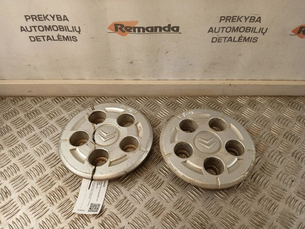 Originalus R16 rato gaubtas (-ai)
