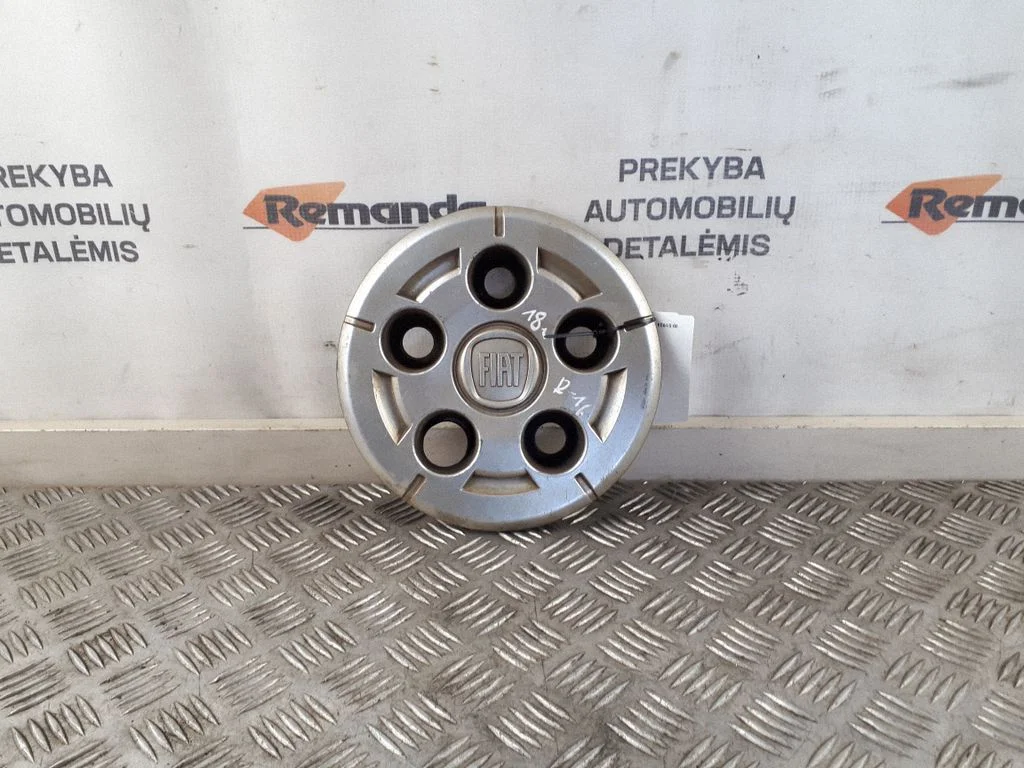 Originalus R16 rato gaubtas (-ai)
