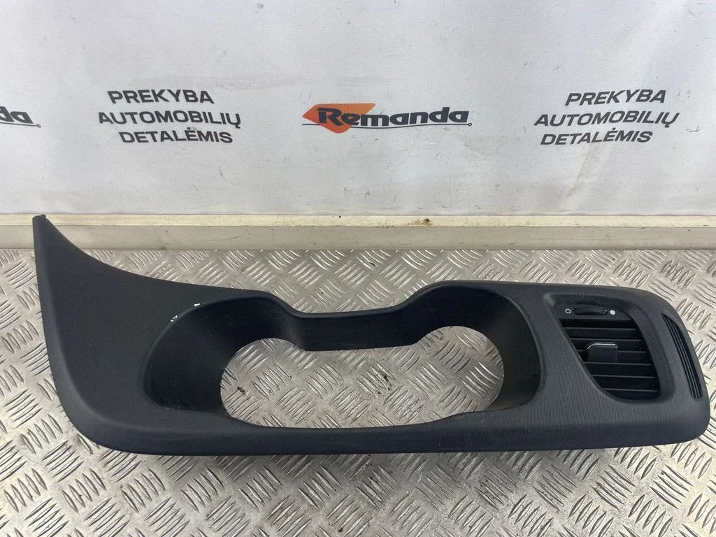 Instrumentu paneļa apdare 5801592795