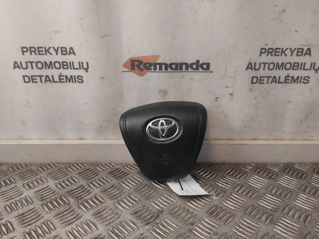 Steering wheel airbag – Toyota Avensis T270 (2015-2018)