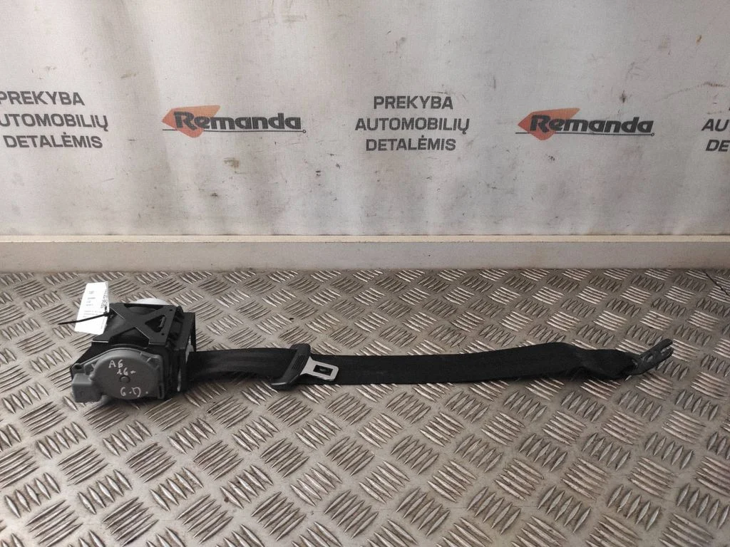 Aizmugurējā drošības josta 4G8857805G