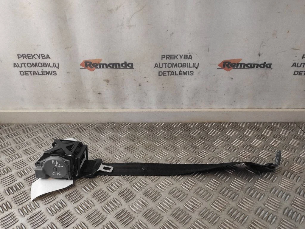 Aizmugurējā drošības josta 4G8857805G