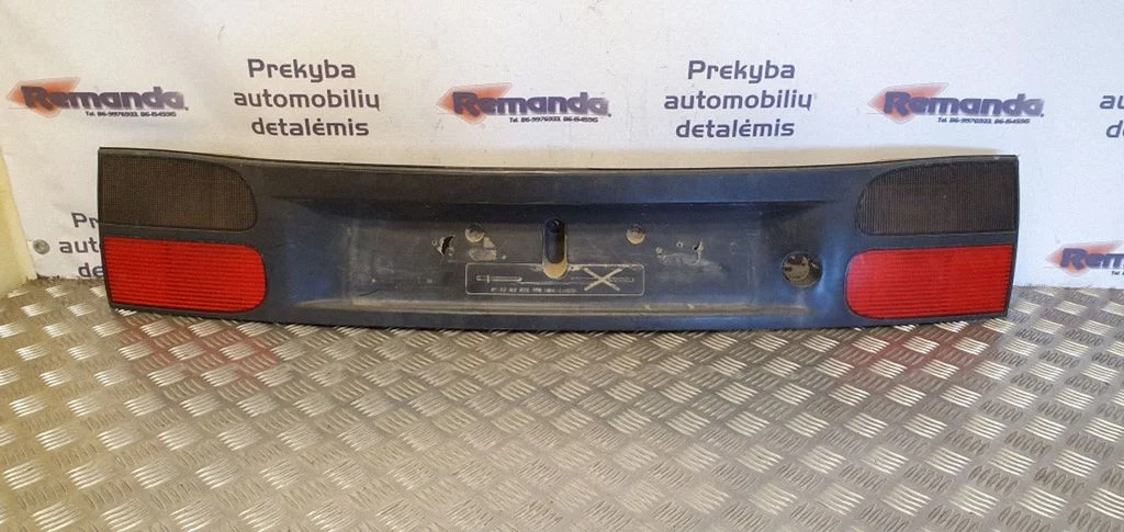 Muu pagasiruumi viimistluse osa 22260301 – Renault Laguna I (1994-2000)