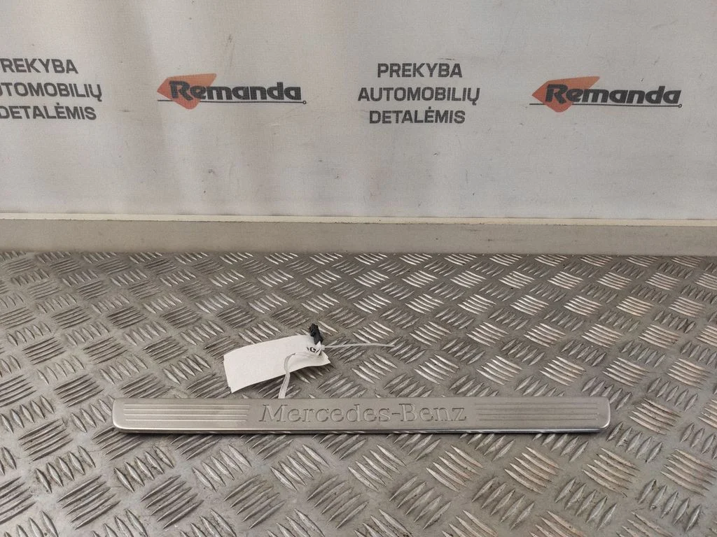Front sill trim cover – Mercedes-Benz A-Class W176 (2012-2018)