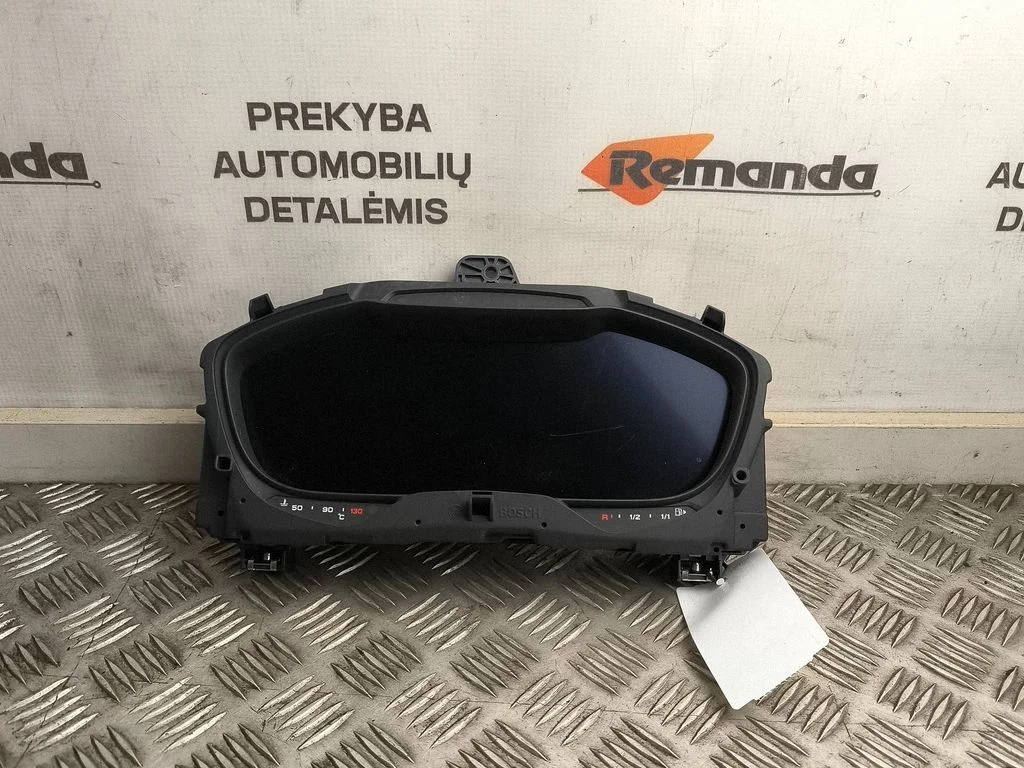 Spidometrs (instrumentu panelis) 8S0920790C