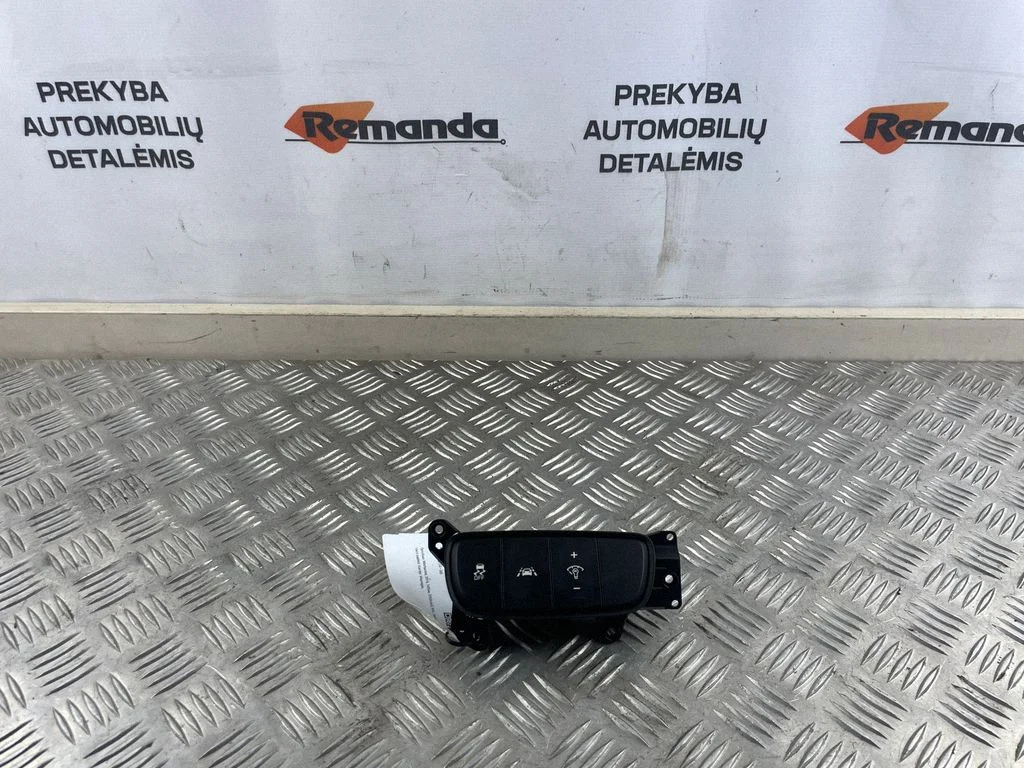 Antipraslidimo/ sukibimo (ASR) jungtukas