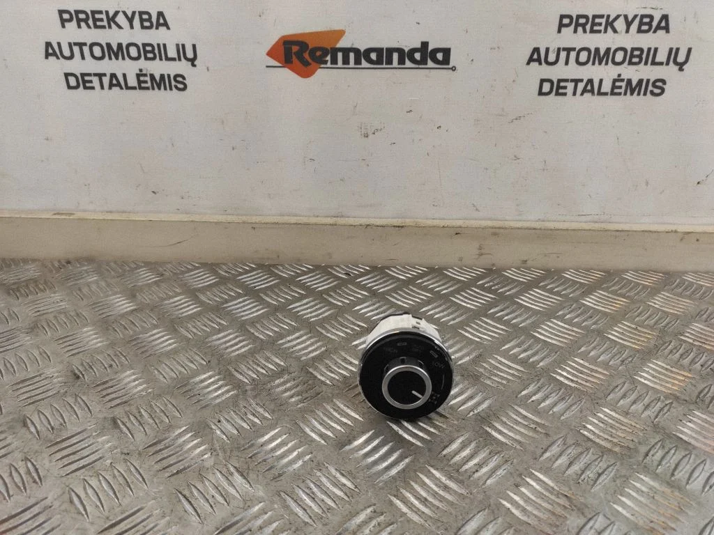 Diferencialų blokavimo jungtukas