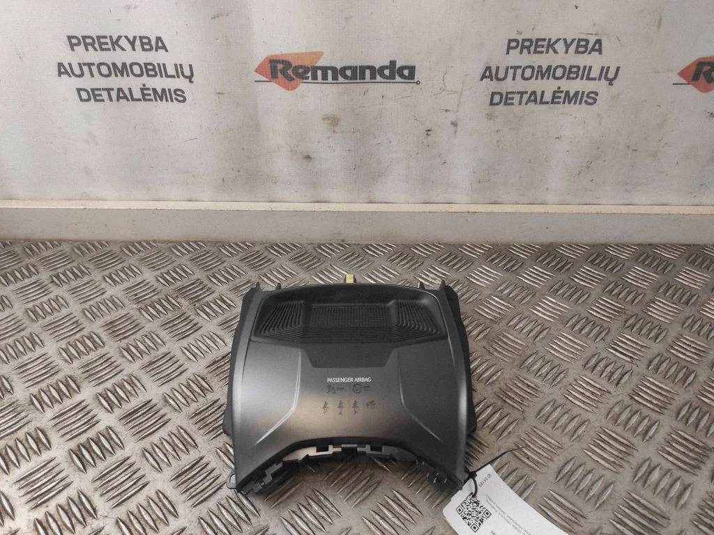 Keleivio oro pagalvės jungtukas