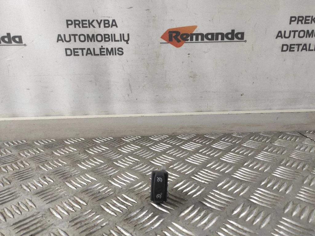 Pastovaus greičio jungtukas