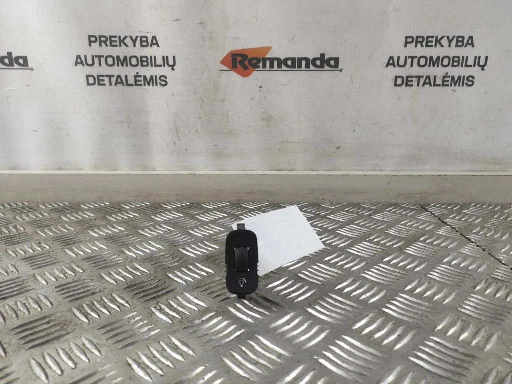 Panelės apšvietimo reguliavimo jungtukas
