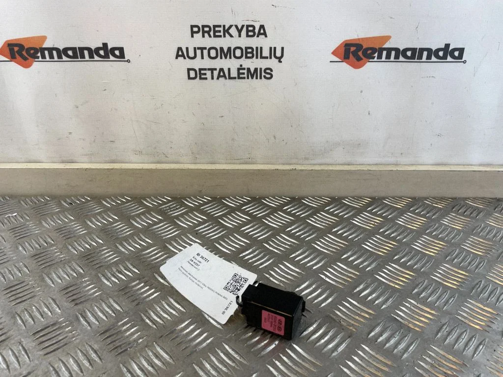 Cits relejs 952403T200