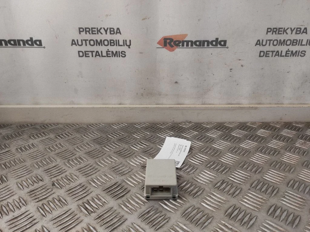 Žibintų apiplovimo rėlė
