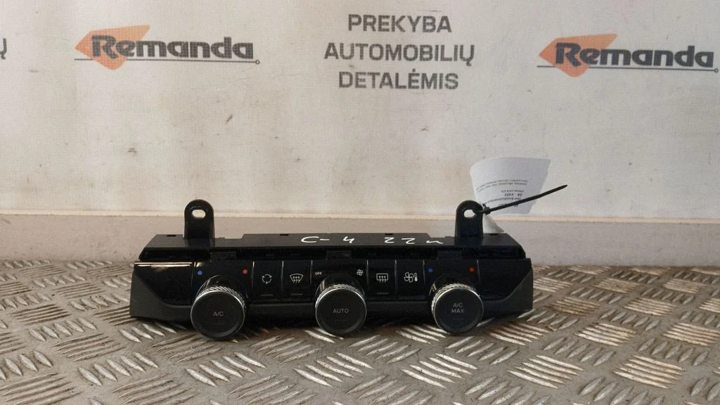 Gaisa kondicioniera/klimata/sildītāja vadības bloks (salonā) 9844375880