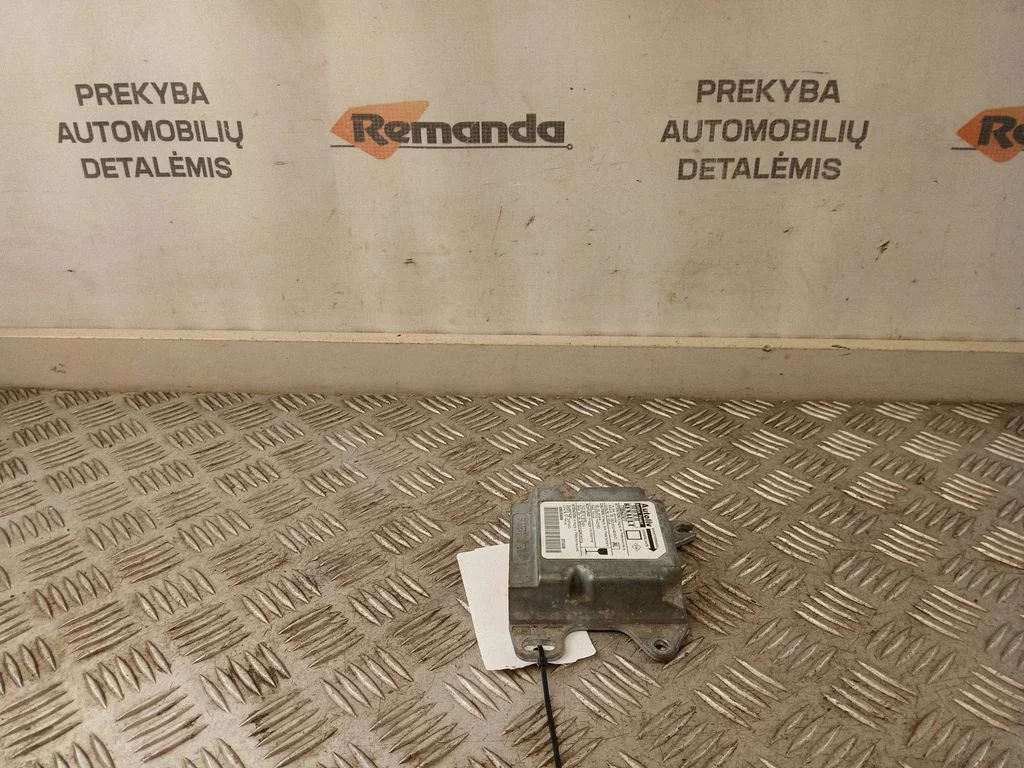 Airbag control unit/module – Renault Megane I (1995-2002)