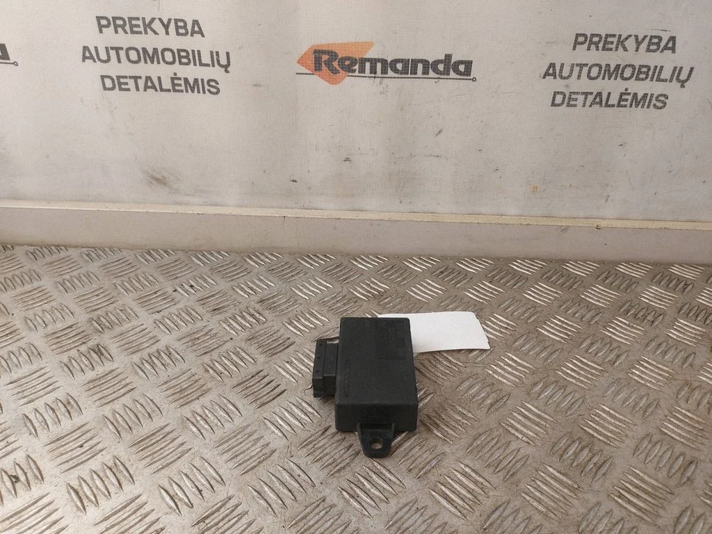 Centrinio užrakto valdymo blokas