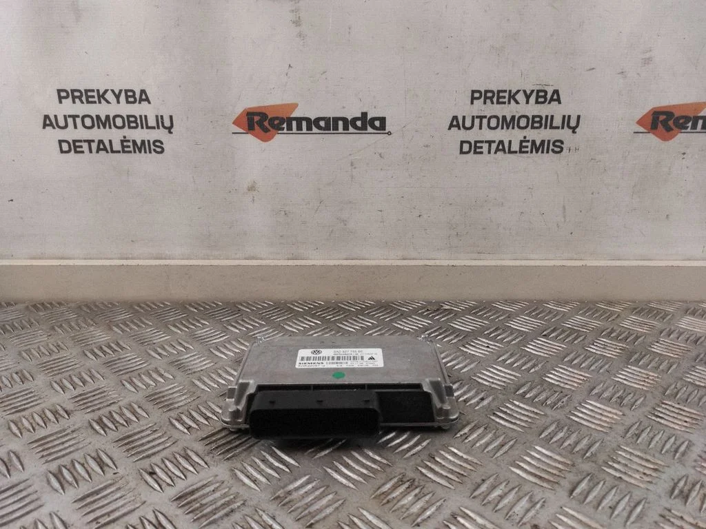 Pavarų dėžės reduktorius (razdatkės) valdymo blokas