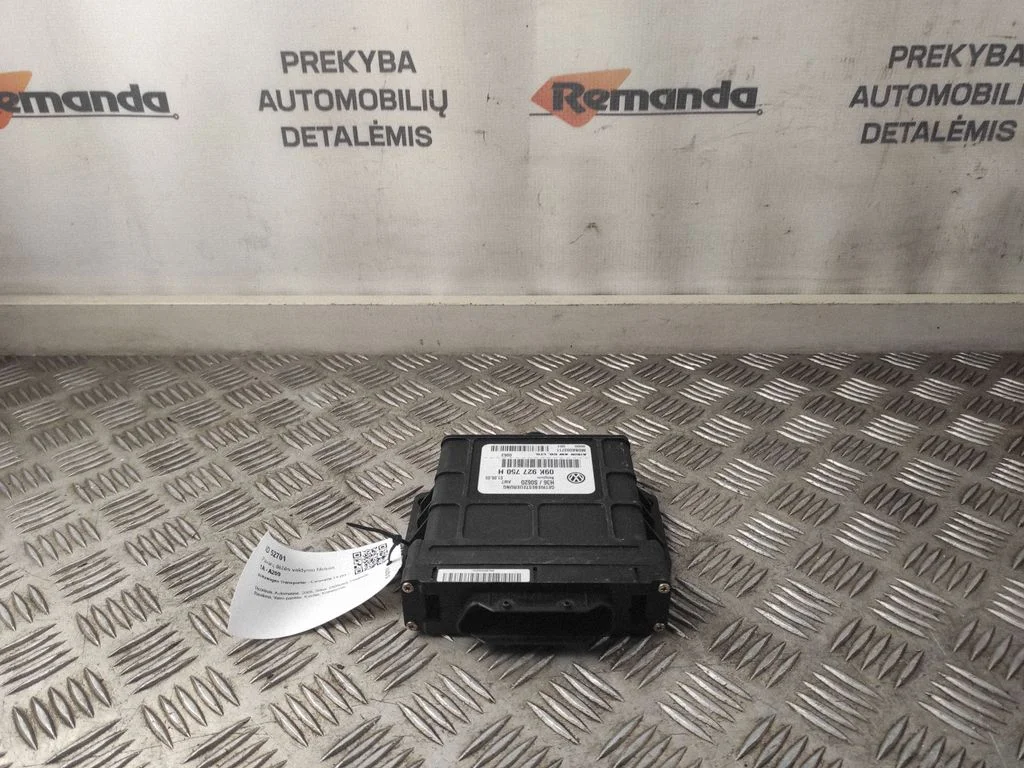 Pārnesumkārbas vadības bloks 09K927750H