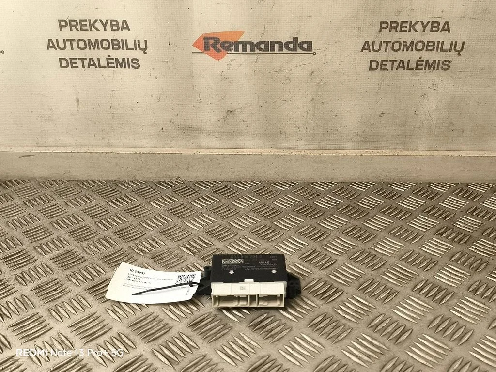 Parkošanās (PDC) sensoru vadības bloks 5QA919294G