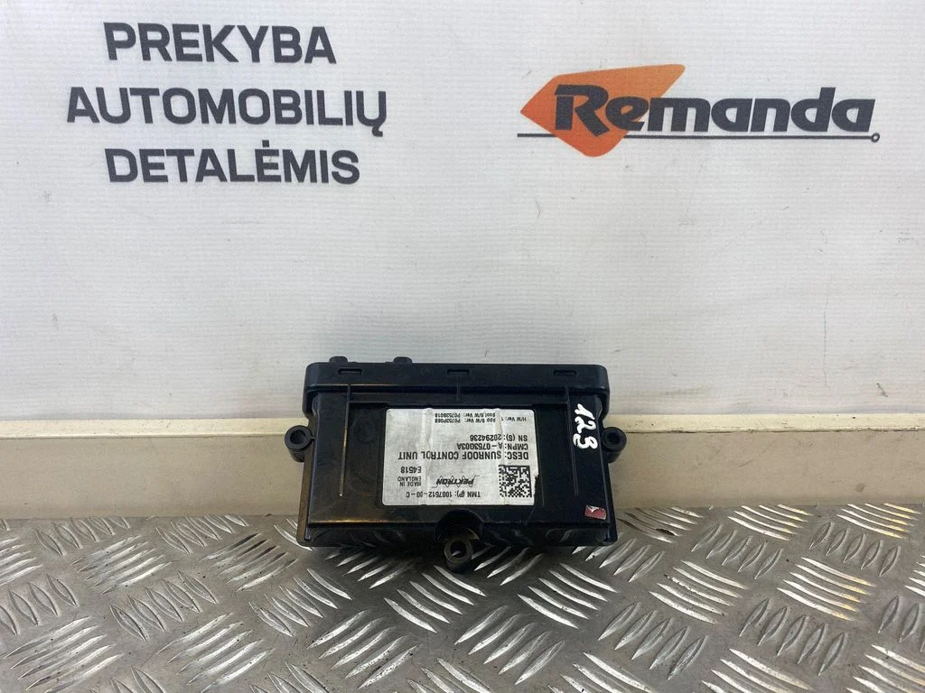Stoglangio valdymo blokas