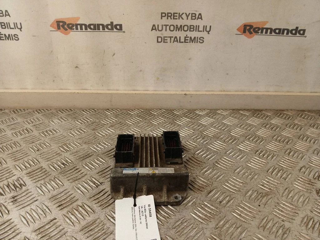 Dzinēja vadības bloks 97350948