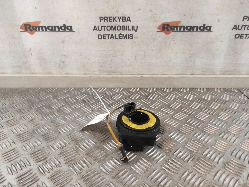 Drošības spilvenu lente (SRS gredzens) – priekšējā kreisā