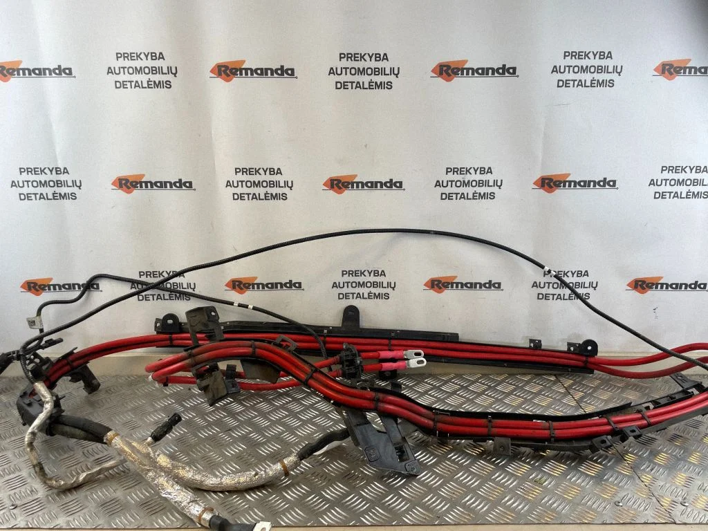 Positive cable (battery) 621715