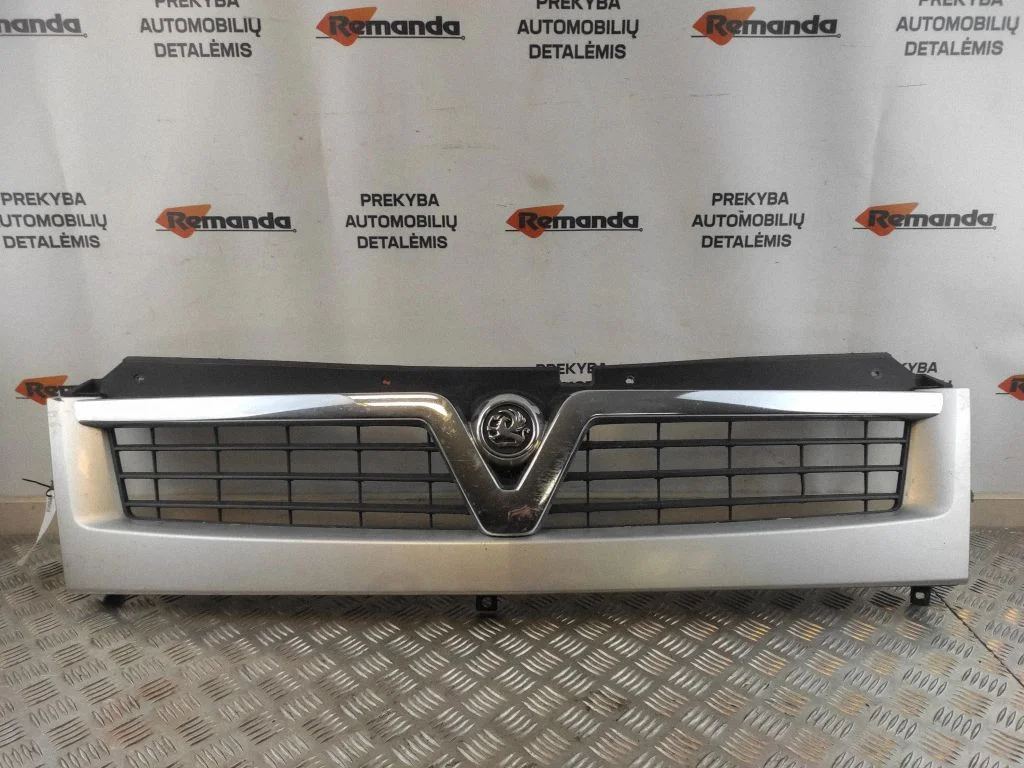 Front grill 8200233759