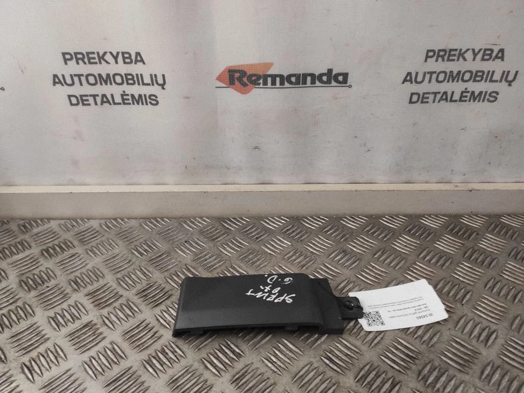 Tagumise kaitseraua nurgaosa A9068802871