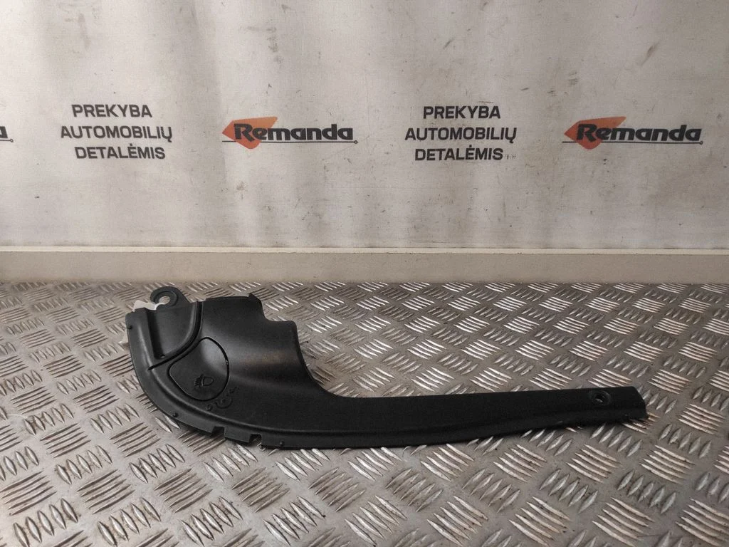 Priekšējā luktura apdare 7L5805286D