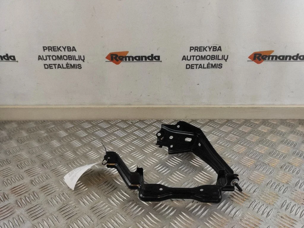 Battery bracket – rear
