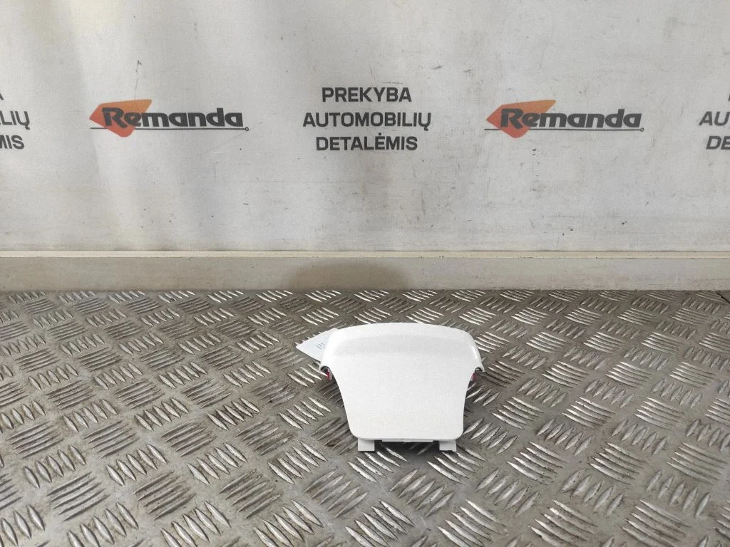Kita salono detalė