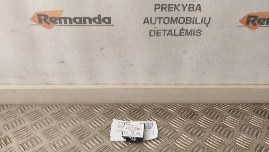 Antenas pastiprinātājs 934000800