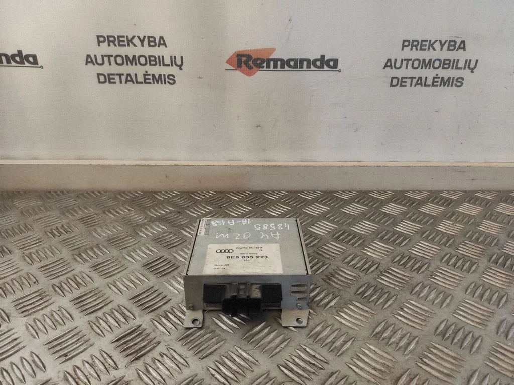 Sound amplifier 8E5035223