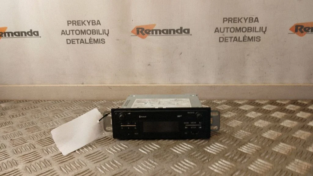 Radio/CD/DVD atskaņotājs/navigācija 281151817R