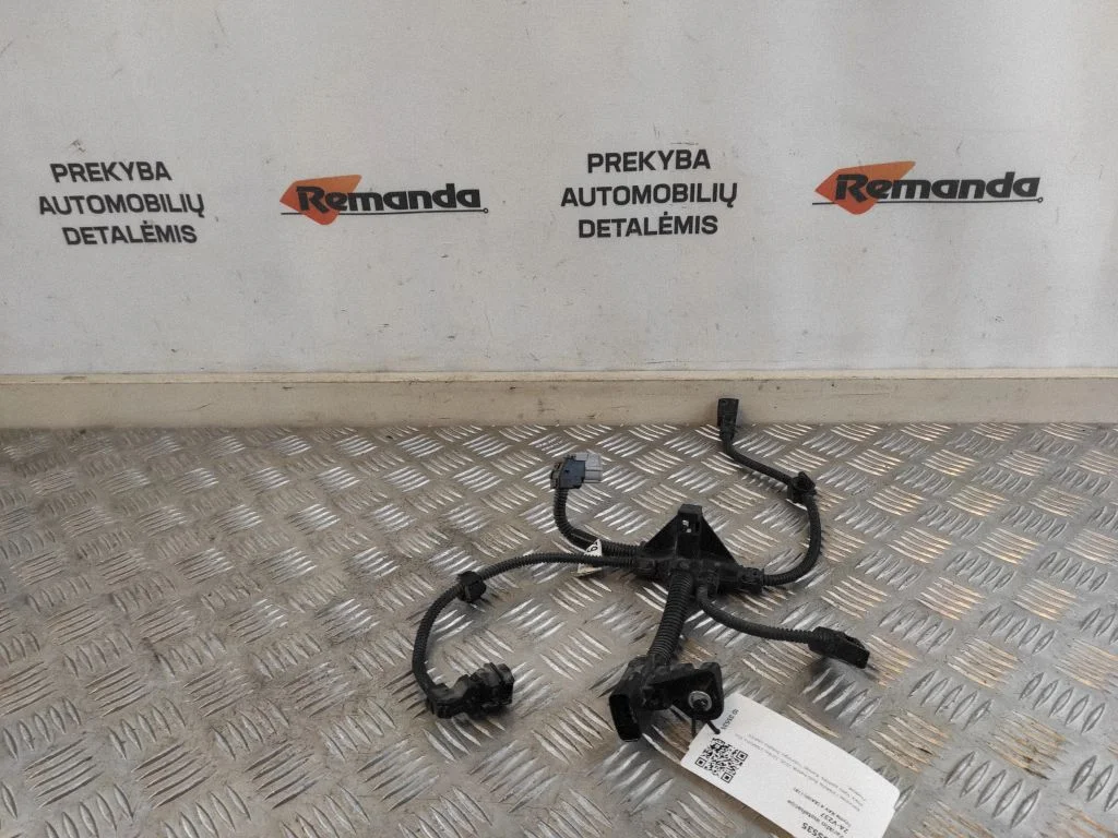 Motora vadu instalācija 8221933140D