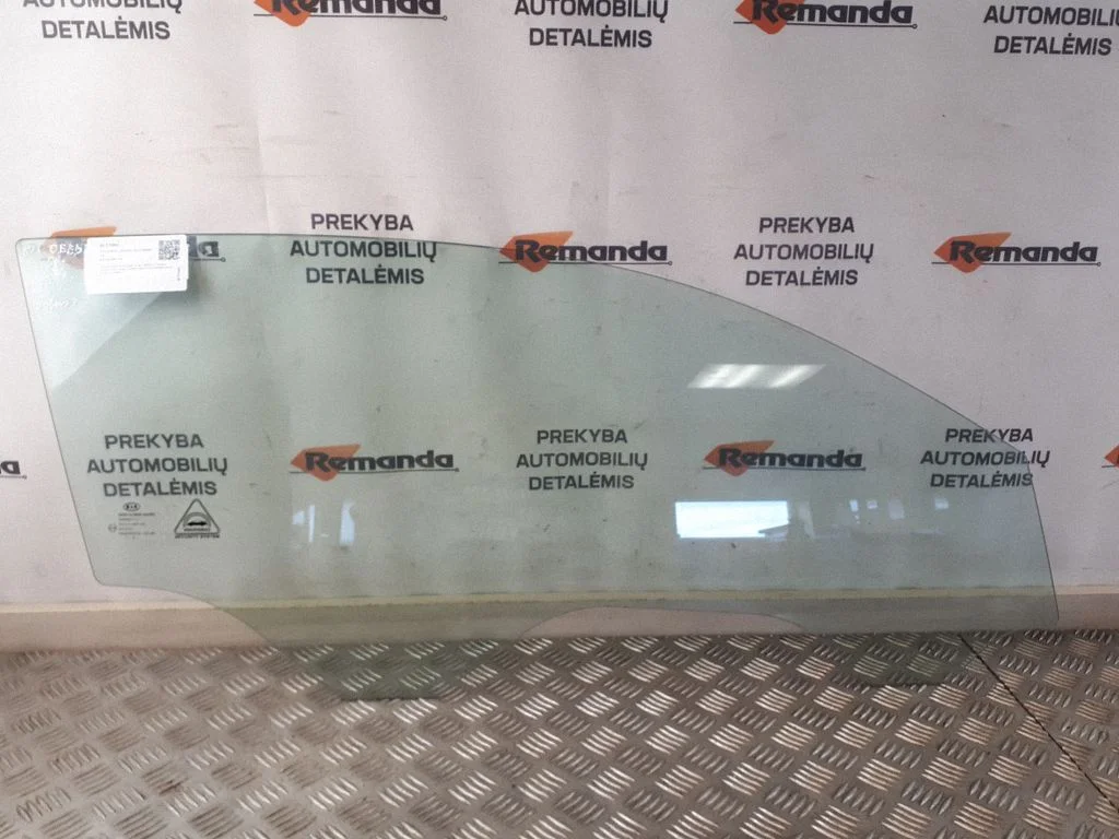 Pagrindinis priekinių durų stiklas (dvidurio)