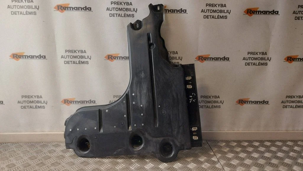 Rear underbody cover/under tray 9842679980